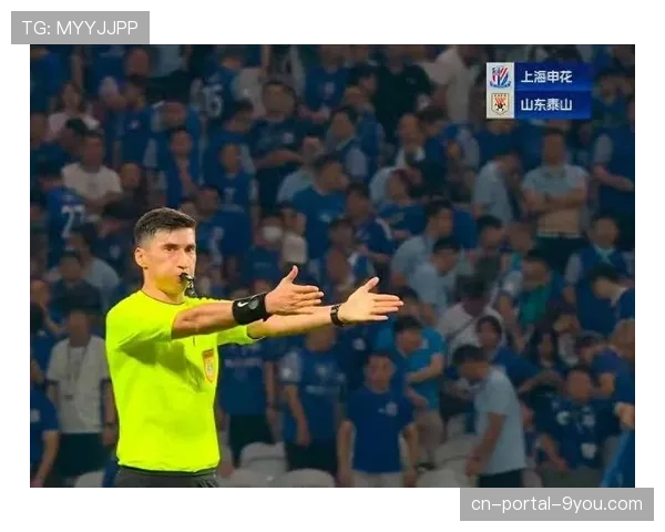 VAR技术应用争议详细：英超裁判判罚标准一致性受质疑情况，比赛公正性讨论再次成为焦点话题分析